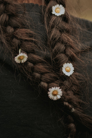 HAIR